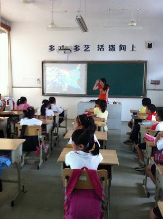 4老师倡导环保生活 4老师倡导环保生活
