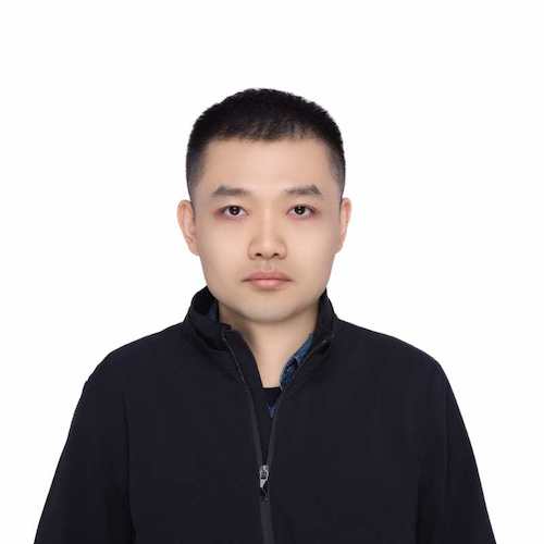 张成照片