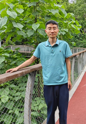 汪博文照片